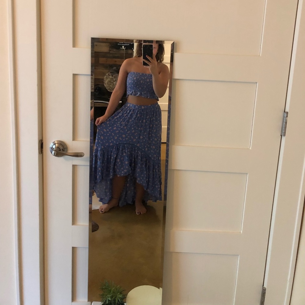 Two piece set